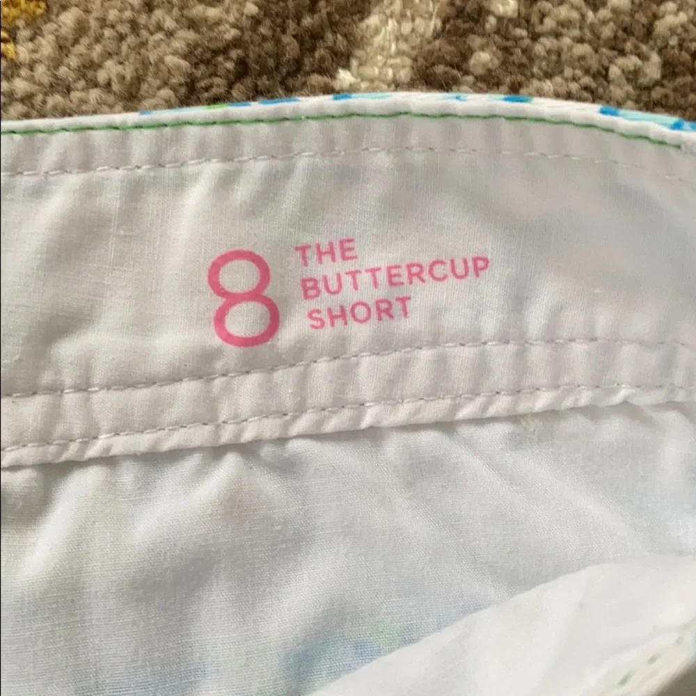 Lilly Pulitzer White Floral Scallop Hem Shorts - Blue & Green Print - Picture 2 of 2